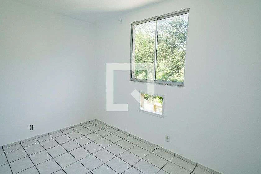 46 m² rental apartment with 2 bedrooms and glass shower — photo 10
