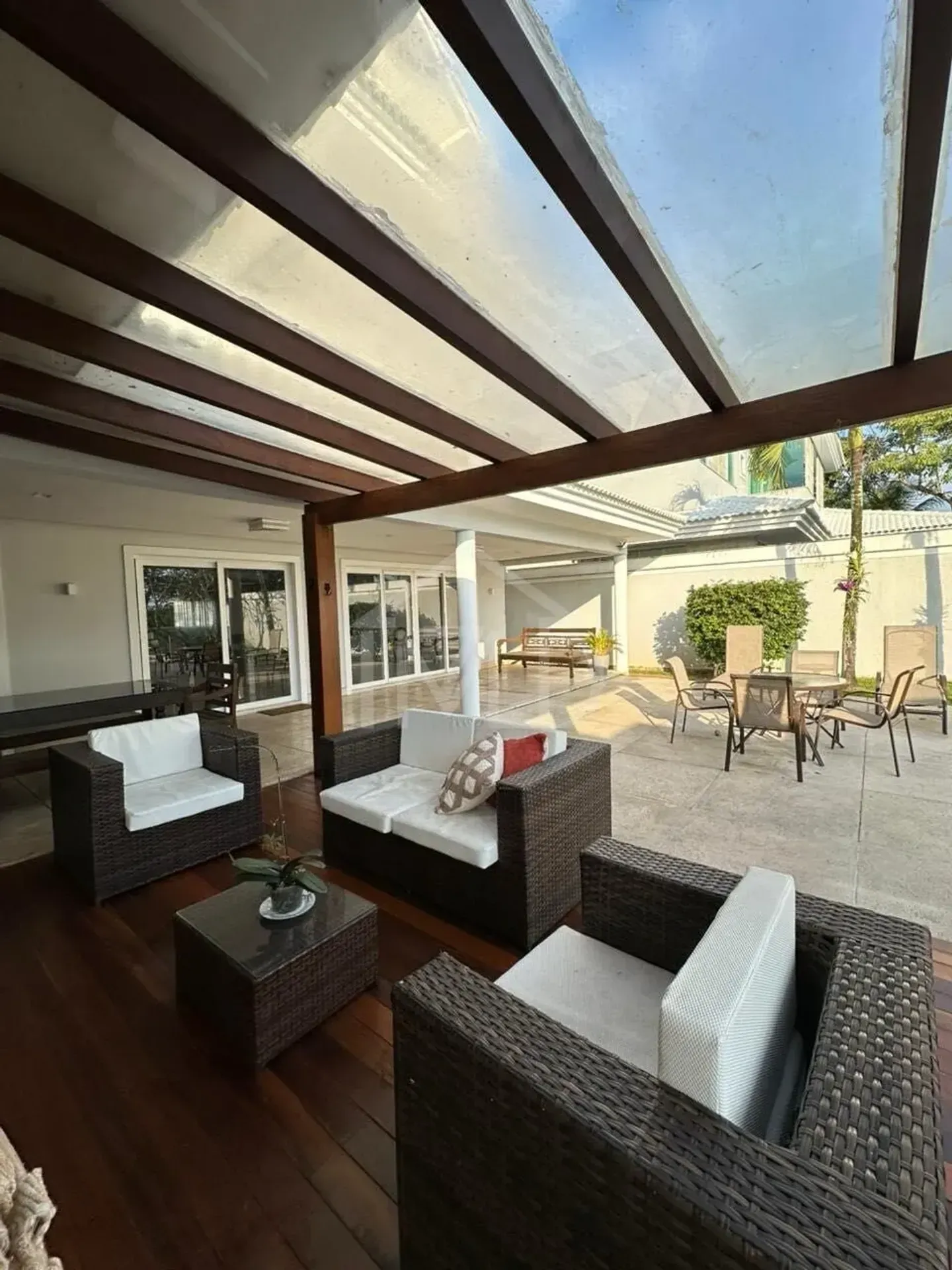 House with 4 suites, open-plan kitchen, 650 m² — photo 6