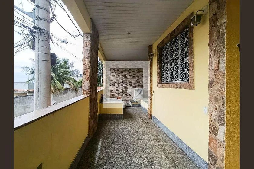 Home office in a 2-bedroom house, 215 m² — photo 17
