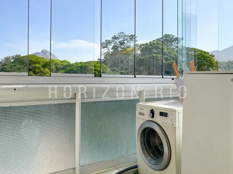 2-bedroom apartment in a building with a sauna — photo 39