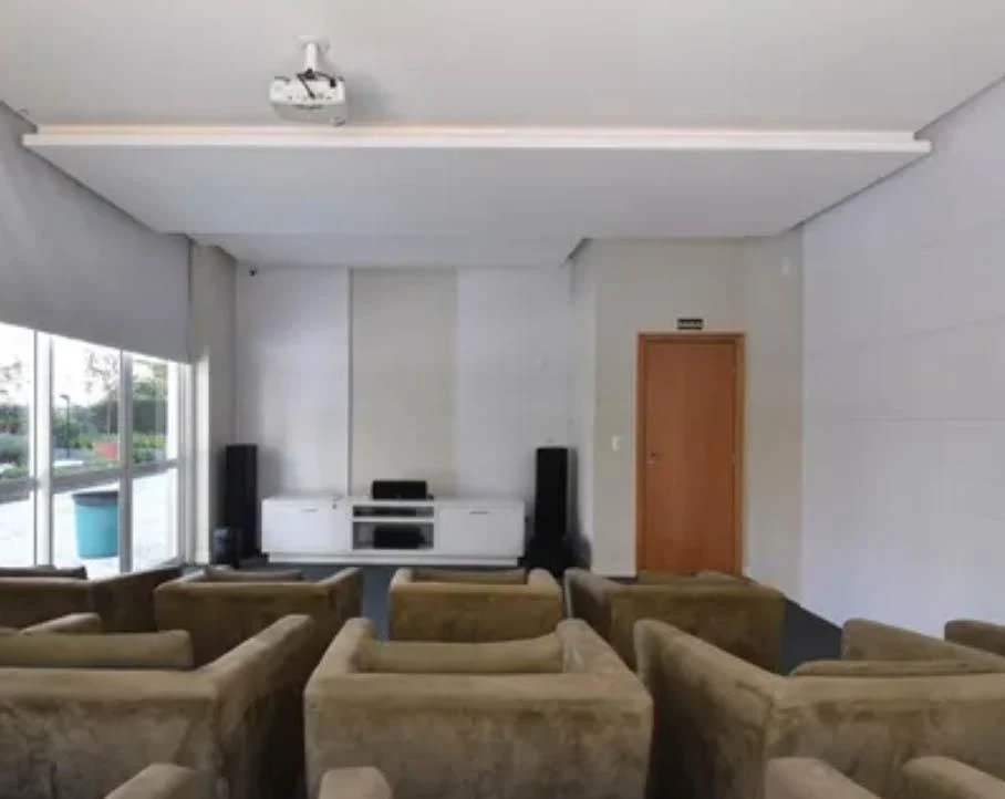 2-bedroom apartment in a building with an indoor pool — photo 47