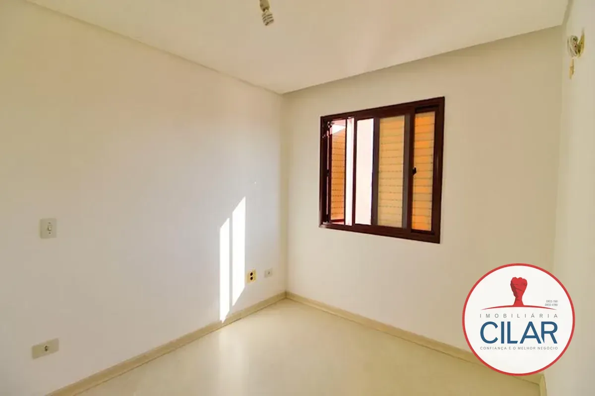 Duplex apartment with 3 bedrooms and separate kitchen — photo 8
