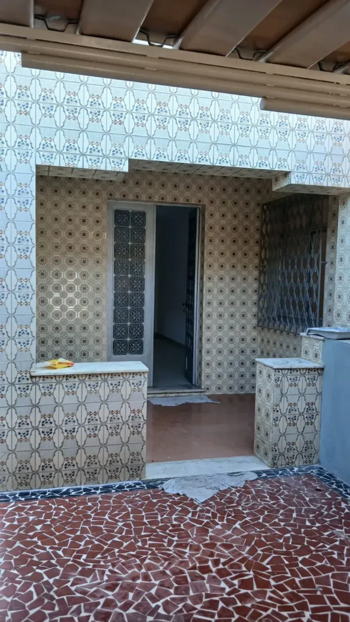 House with 3 bedrooms and 1 bathroom with electric shower — photo 13