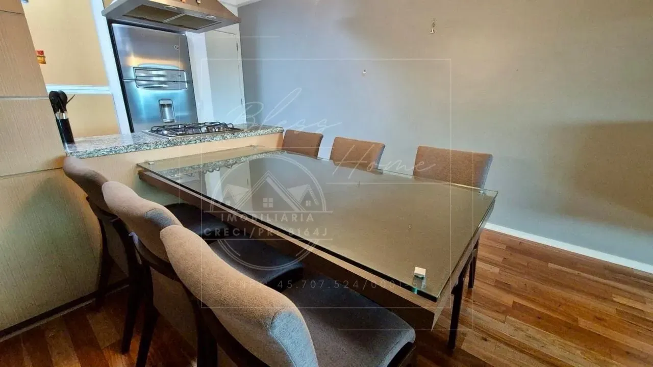 2-bedroom apartment in a building with a gym — photo 11