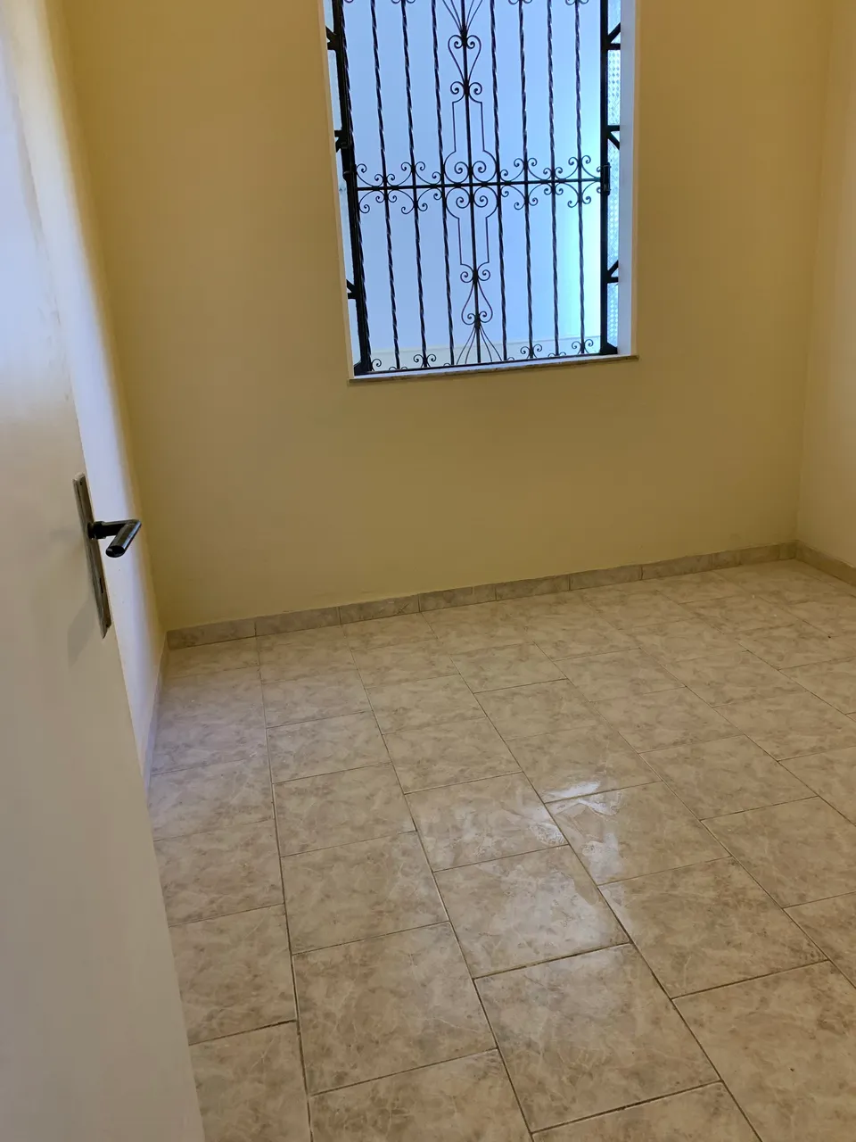 Apartment with 2 bedrooms, 1 bathroom and balcony — photo 18