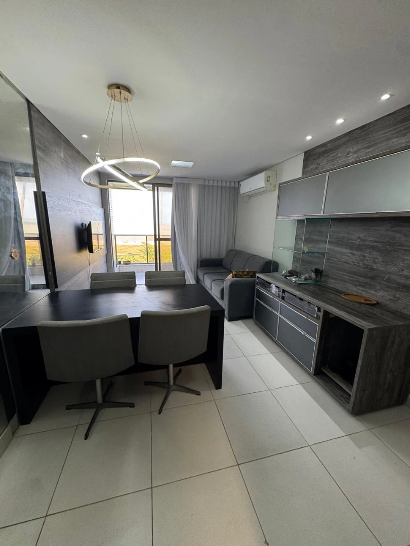 Квартира 53 м² с 2 спальнями и 1 местом парковки — photo 2