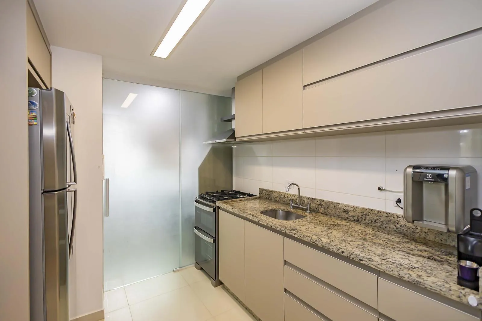 Apartamento mobiliado de 2 quartos e 3 banheiros — photo 11