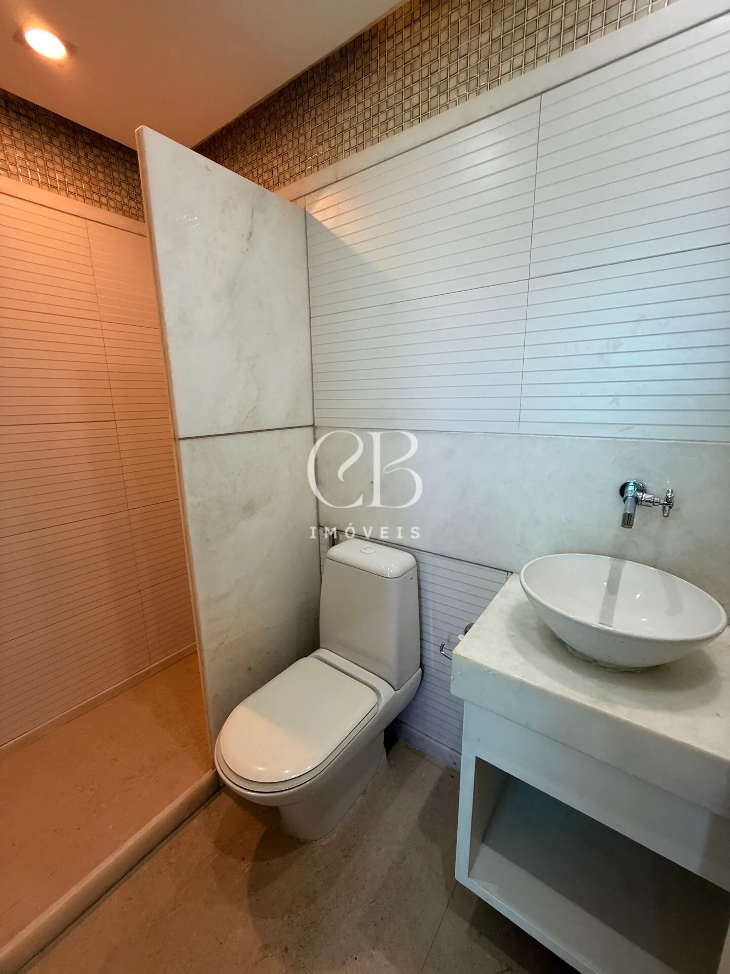 Cobertura duplex com 3 quartos e 4 banheiros — photo 44