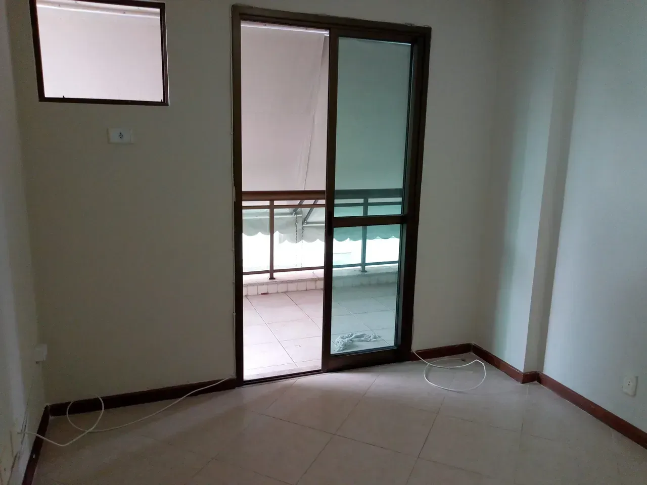 85 m² apartment with 3 bedrooms and 3 bathrooms — photo 10