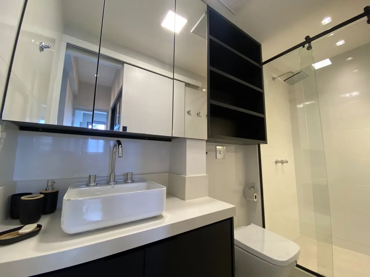 Home office in a 2-bedroom apartment, 52 m² — photo 13