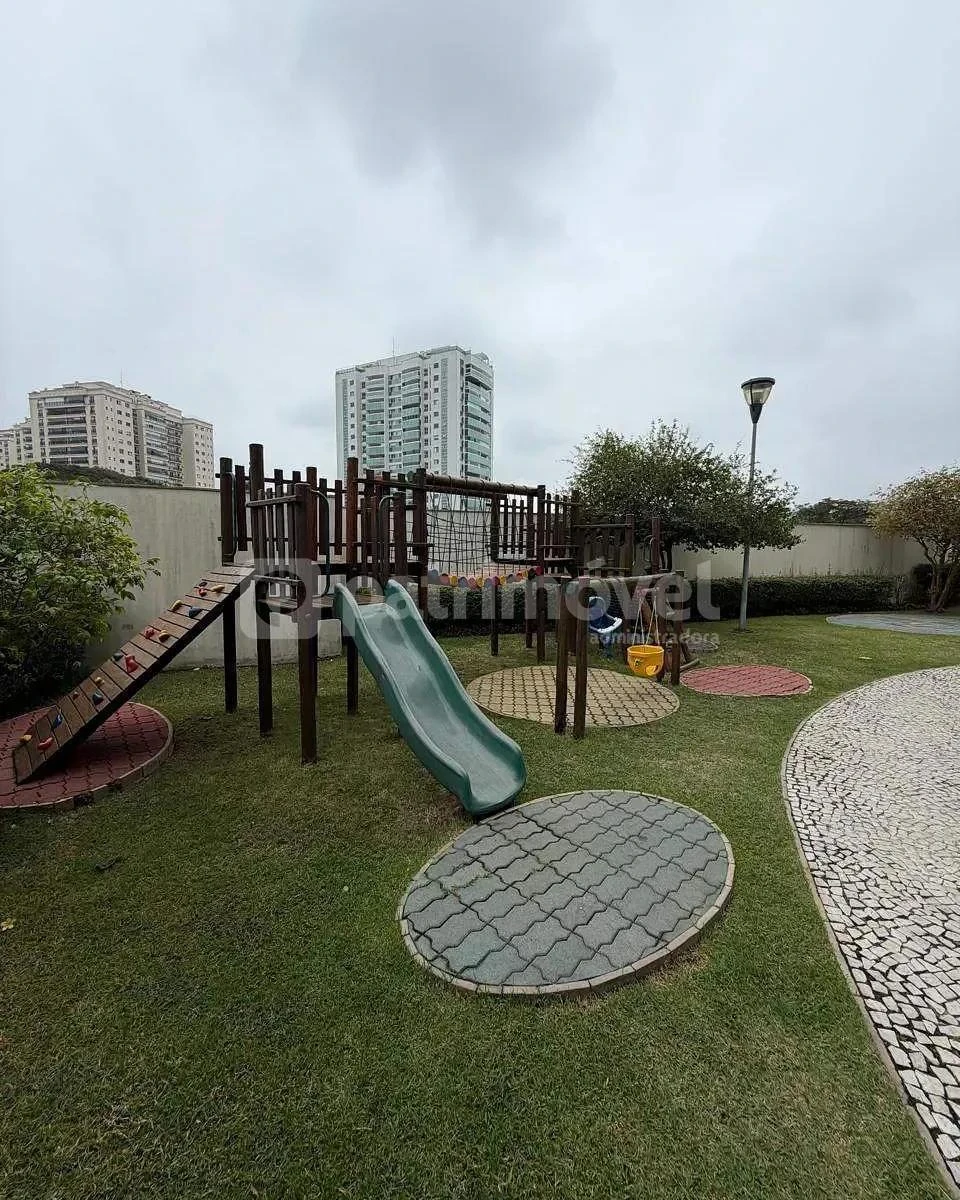 Apartamento com 4 quartos e cozinha integrada em 431 m² — photo 40