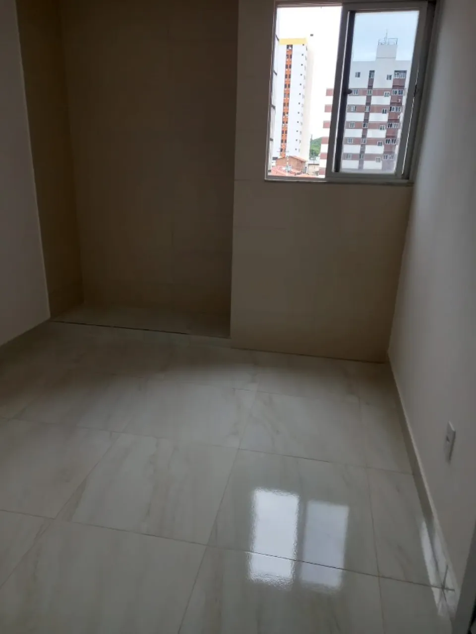 3-bedroom apartment in a building with a pool — photo 8