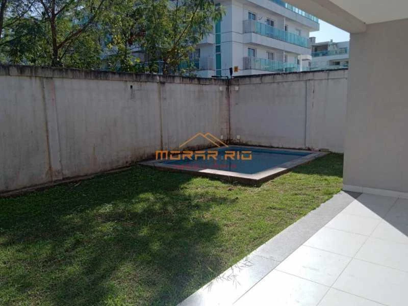 House, 367 m², with floor-to-ceiling windows — photo 10