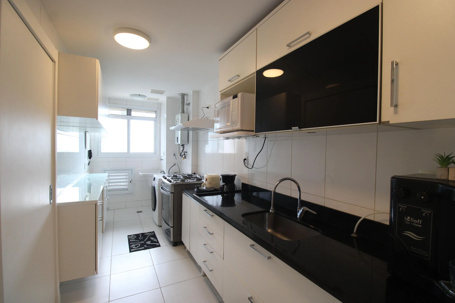3-bedroom apartment in a building with a sauna — photo 10