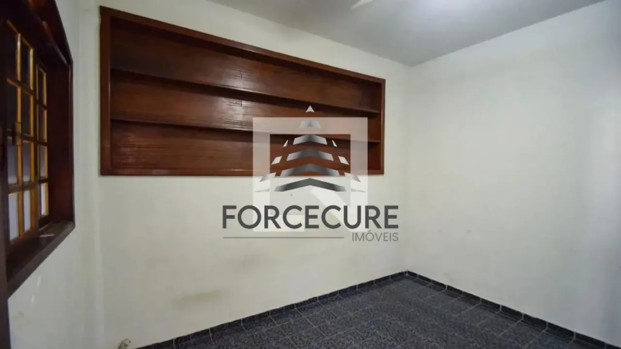 Apartamento mobiliado com 4 quartos e 2 banheiros — photo 15