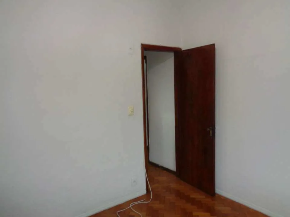 Apartment with a separate kitchen and 2 bedrooms — photo 18