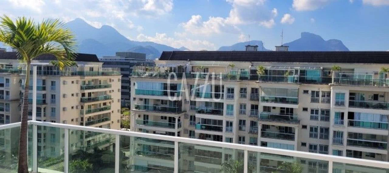 3-bedroom apartment with a mountain view — photo 7