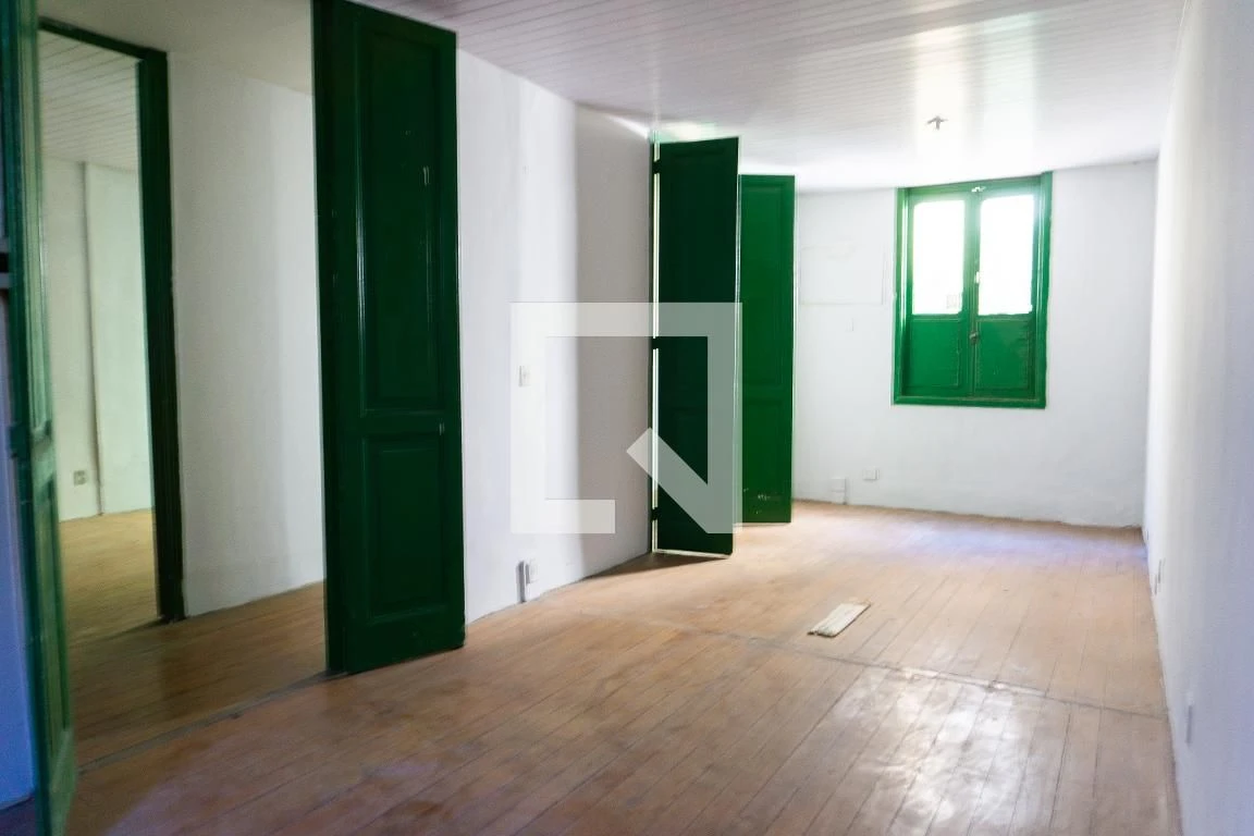 Rental house with 5 bedrooms and a closed kitchen room — photo 55