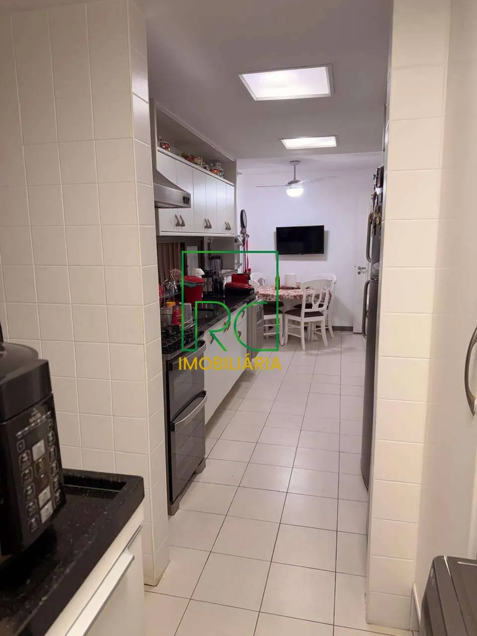 Apartamento mobiliado com 3 quartos e fogão a gás — photo 25