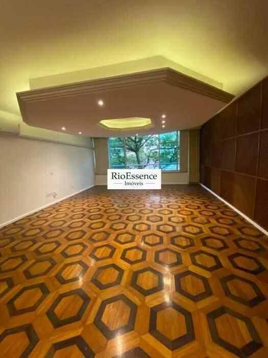 3-bedroom apartment with 1 en-suite bath, 198 m² on 4th floor — photo 23