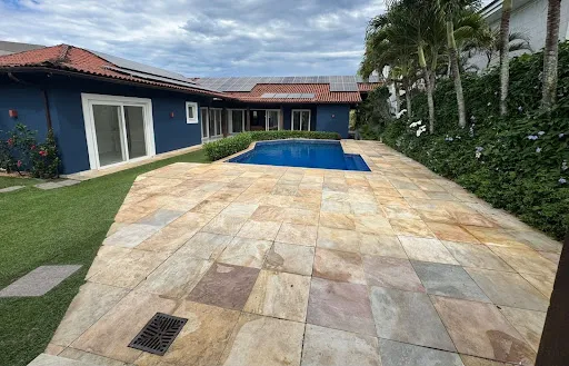 Casa con 5 dormitorios y 3 suites, cocina cerrada a gas — photo 12