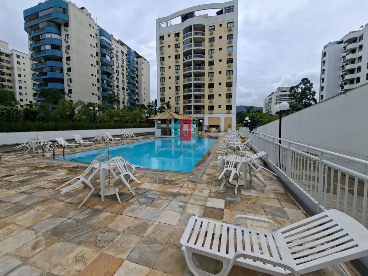 2-bedroom apartment in a building with a sauna — photo 20