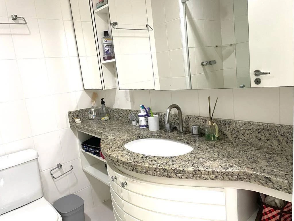 Furnished apartment with 3 en-suite bedrooms and 110 m² — photo 15