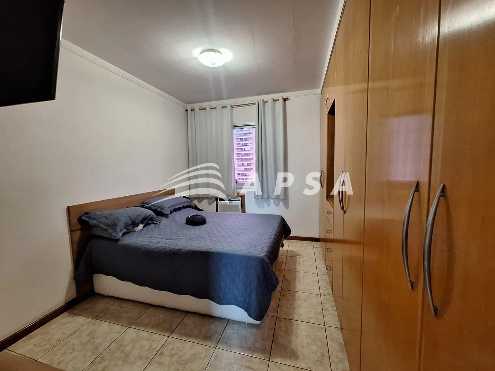3-bedroom apartment in a building with a gym — photo 6