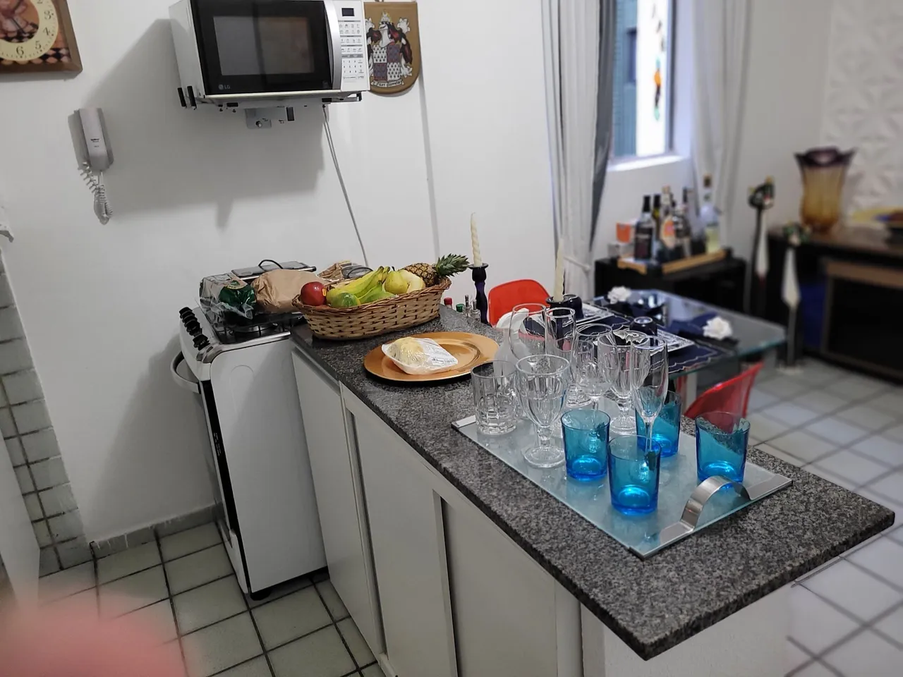Мебльована квартира з електричною кухнею-студією — photo 4
