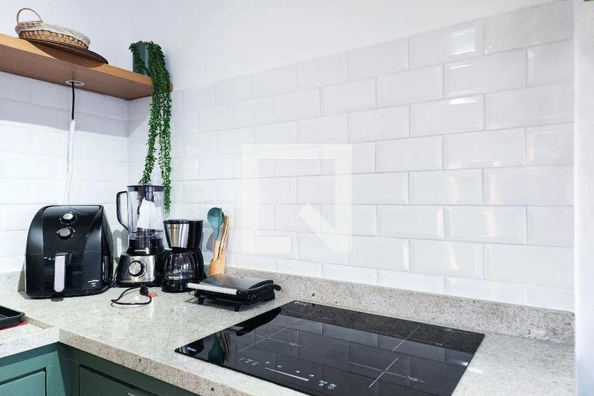 Monoambiente amueblado, 30 m², con espacio de home office — photo 3