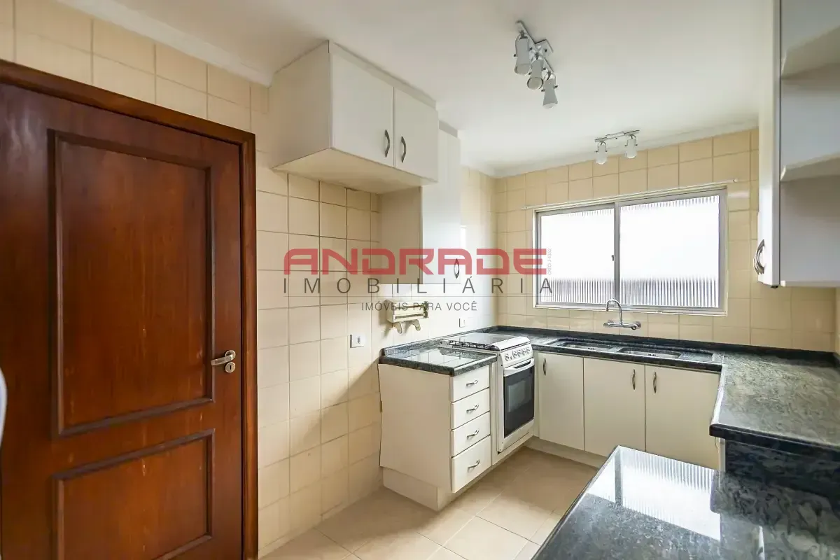 Unfurnished 3-bedroom apartment with 118 m² — photo 21