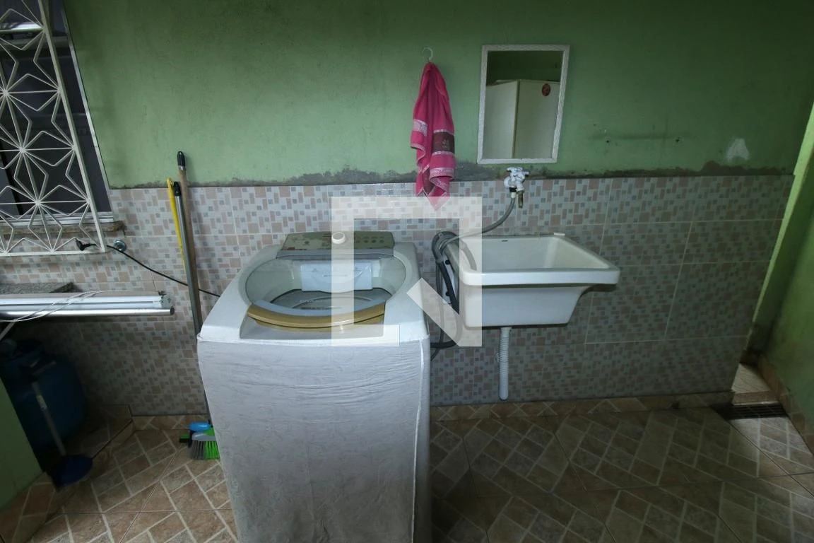 Unfurnished house for rent with 4 bedrooms and private garden — photo 47