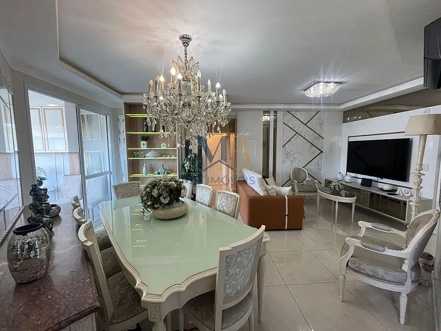 Квартира 120 м²: 2 спальни и 3 ванные