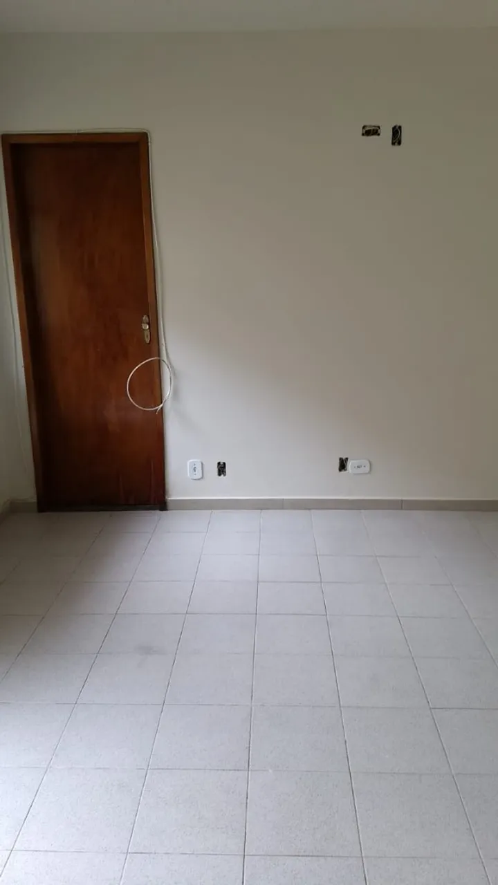 House with 1 bedroom and 1 bathroom — photo 3
