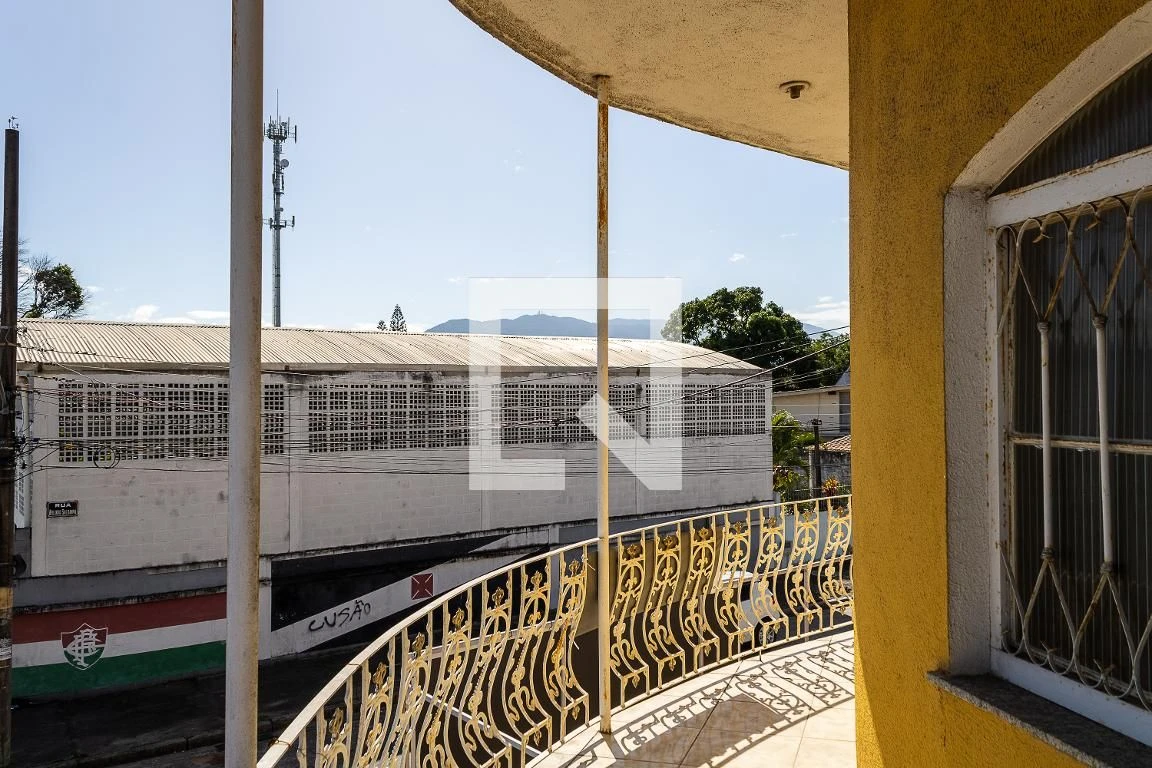 House for rent with 1 bedroom and a private balcony — photo 15