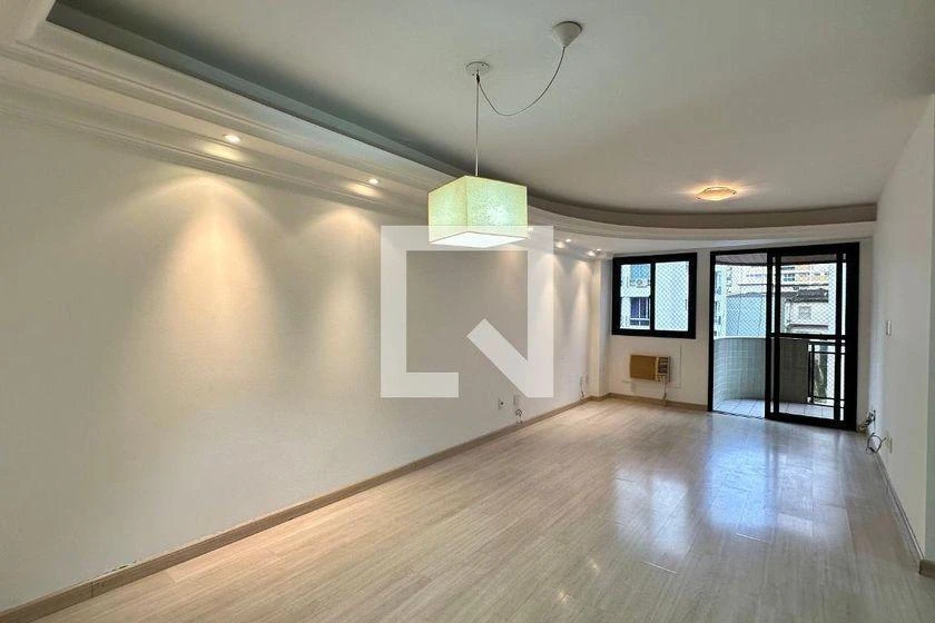 Rental apartment with 4 bedrooms and 2 parking spaces