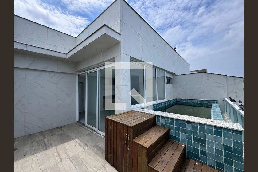 3-bedroom apartment with en-suite bathrooms and 324 m² — photo 49