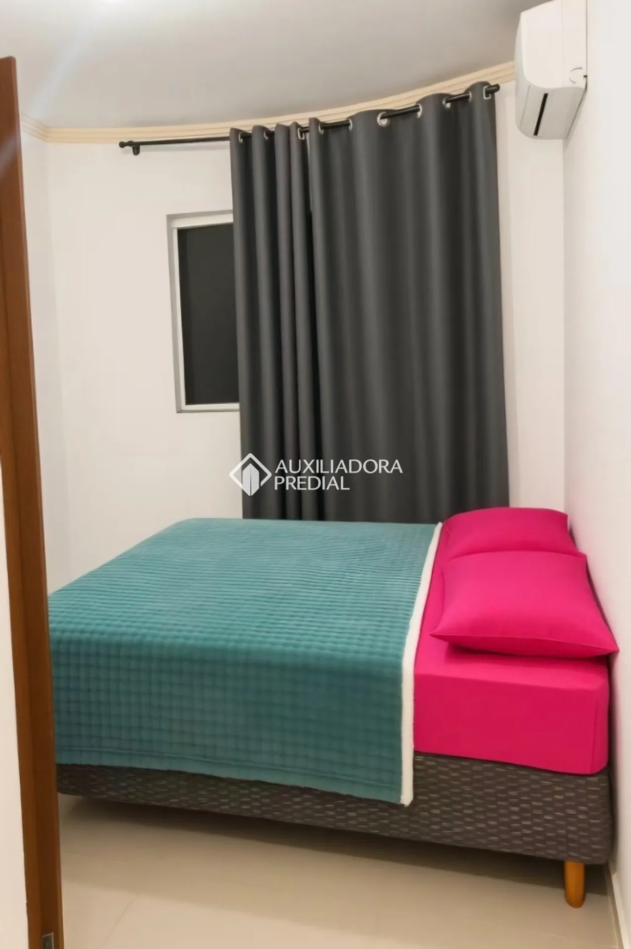 Furnished 2-bedroom apartment with 90 m² and 2 baths — photo 8