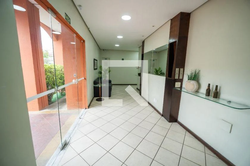 3-bedroom apartment with a washing machine — photo 12