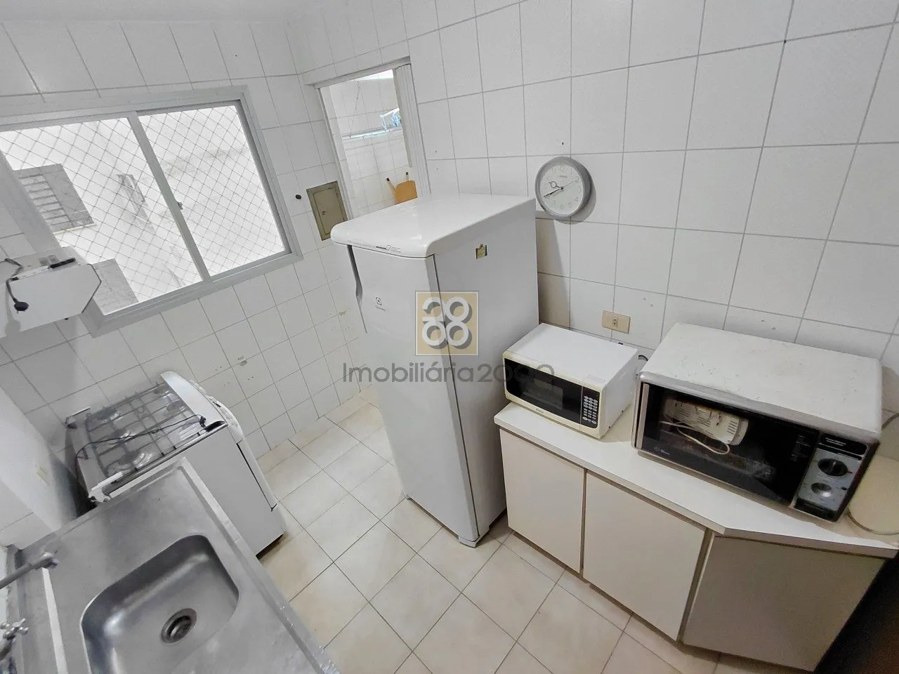 76 m² apartment with 2 bedrooms and a gas kitchen — photo 17