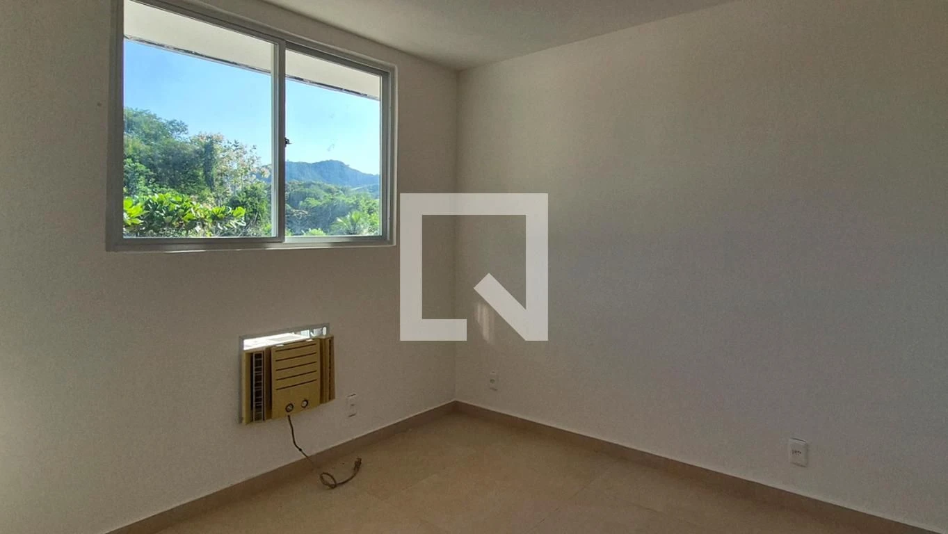 2-bedroom apartment with balcony and mountain view — photo 10