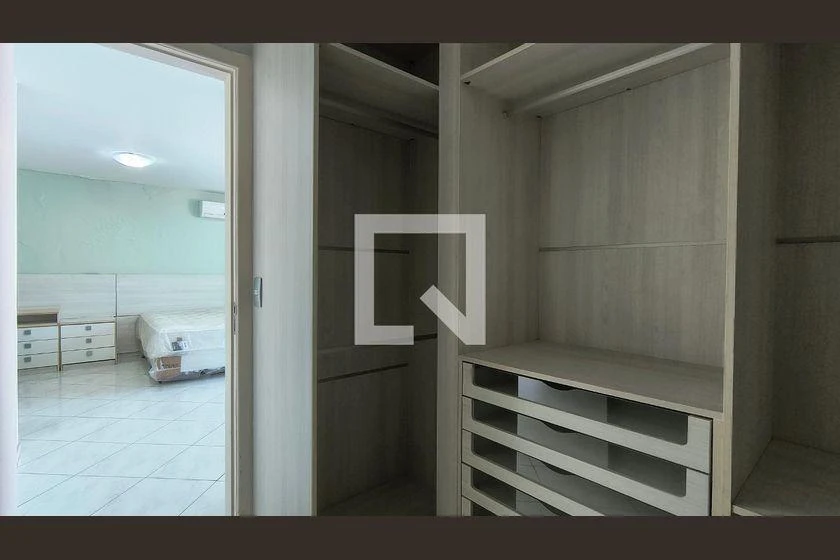 Casa de 300 m² com 3 suítes e 6 banheiros — photo 20