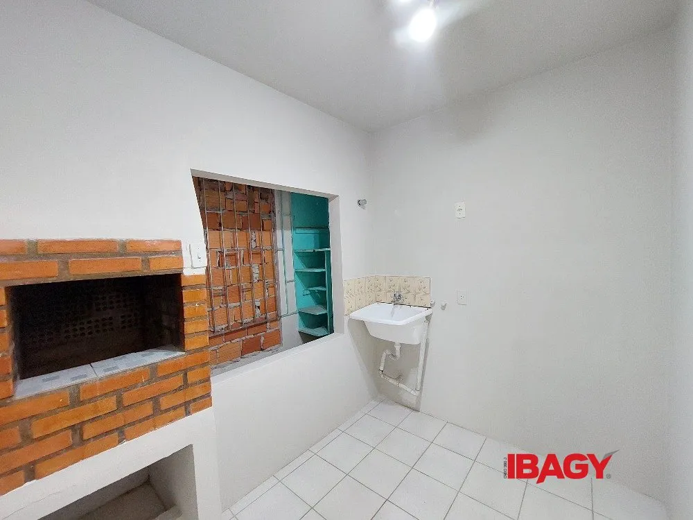 Apartment with 2 bedrooms and 1 bathroom, 64 m² — photo 4