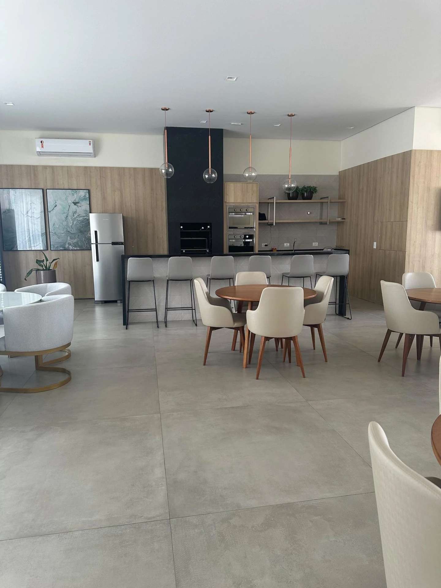 3-bedroom house with floor-to-ceiling windows in Curitiba — photo 24