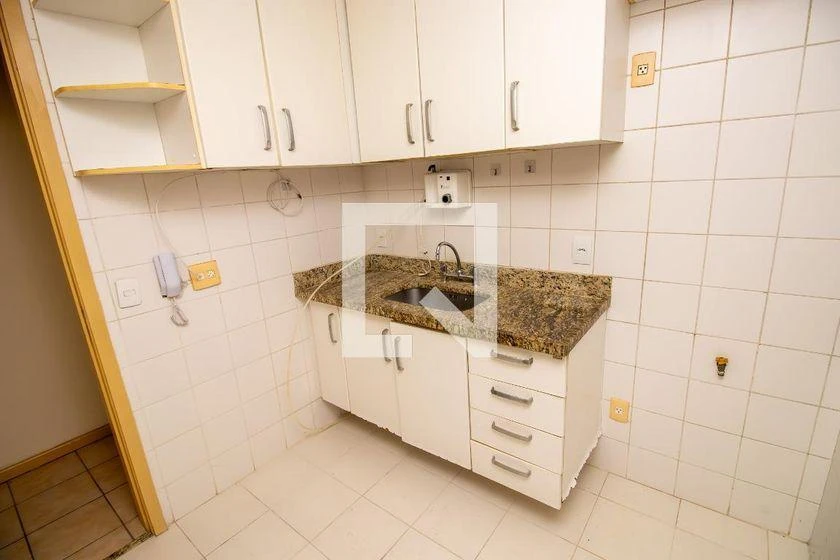 3-bedroom apartment, 1 with its own bathroom, 100 m² — photo 2