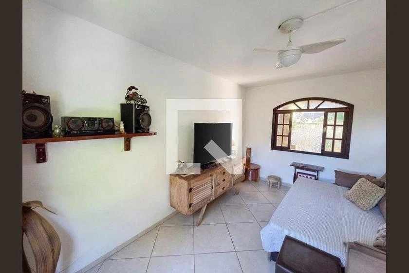 Casa de 100 m² com 1 quarto e 1 suíte