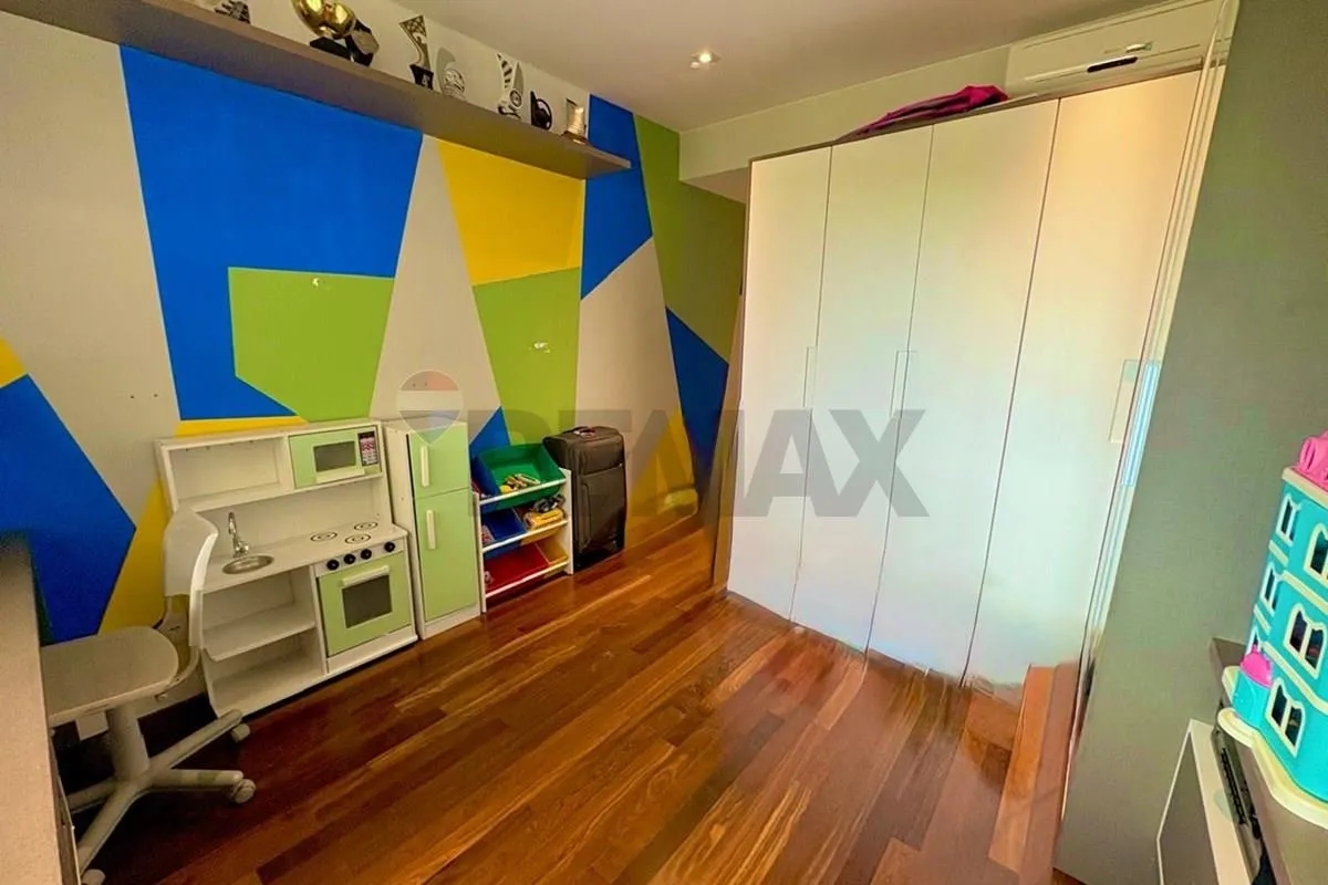 Apartamento de 315 m² com 4 dormitórios e 5 banheiros — photo 24