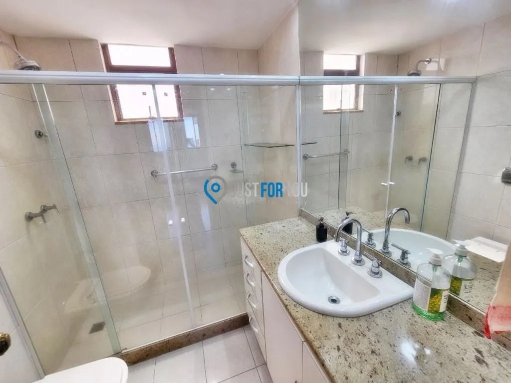 Apartamento de 4 dormitórios com 179 m² e 3 vagas — photo 18