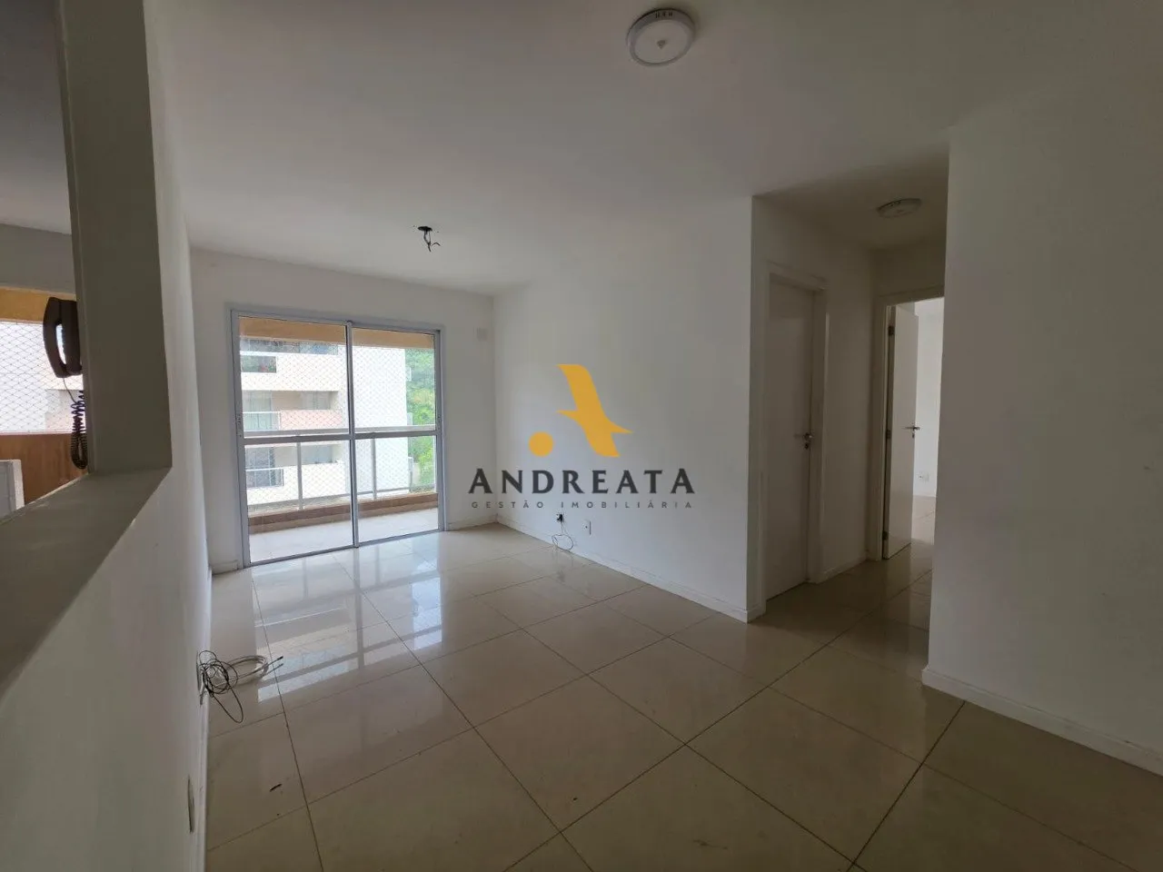 Apartamento de 2 quartos com cozinha americana e 66 m² — photo 3