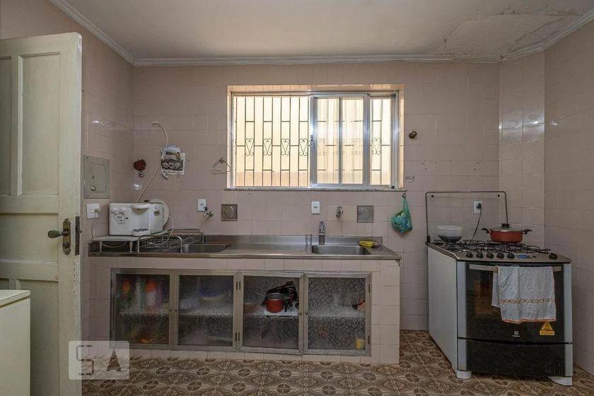 Furnished house with 4 bedrooms and parking for 4 cars — photo 21